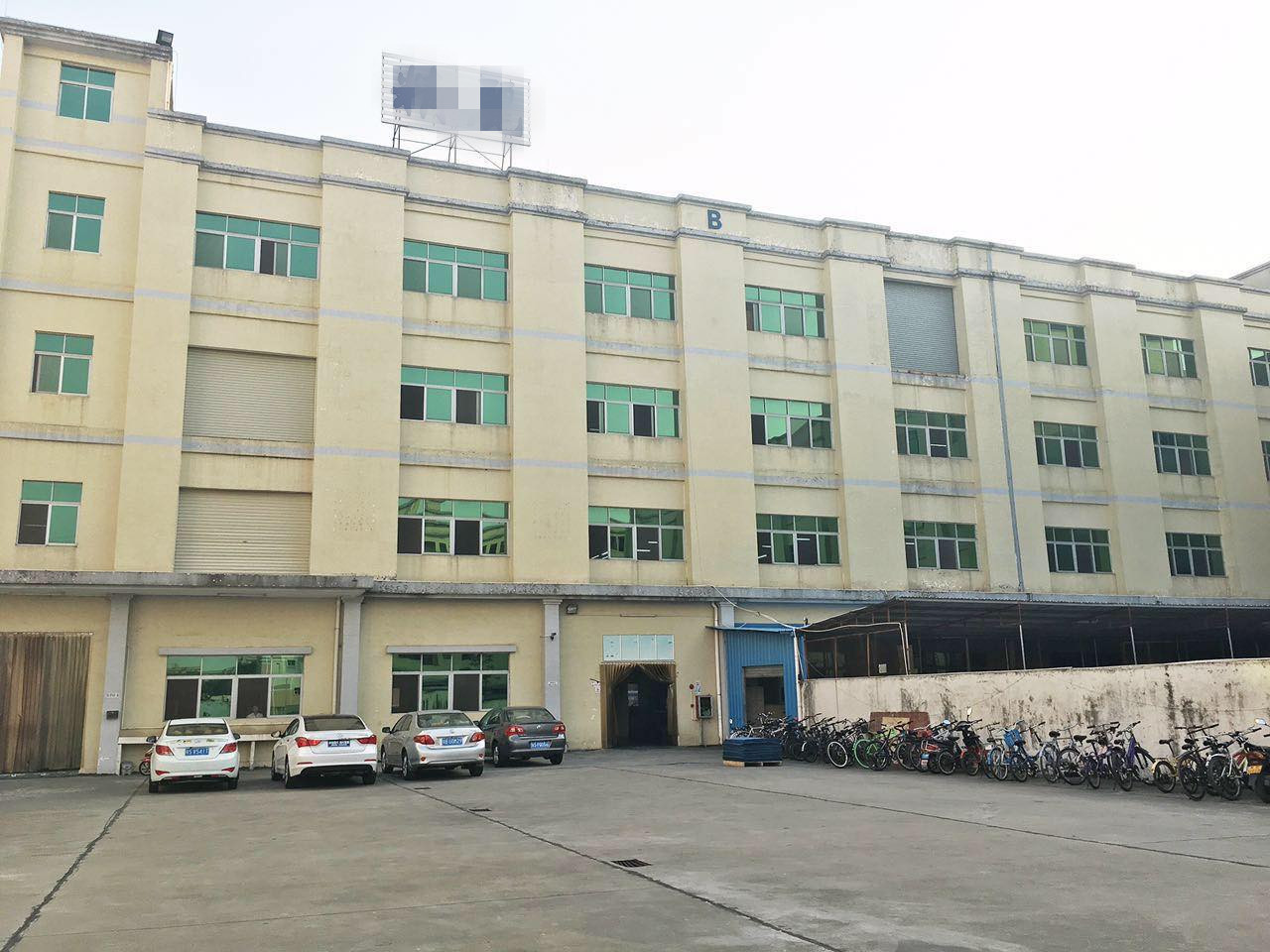 东莞茶山工业园独院标准厂房1楼900平方出租